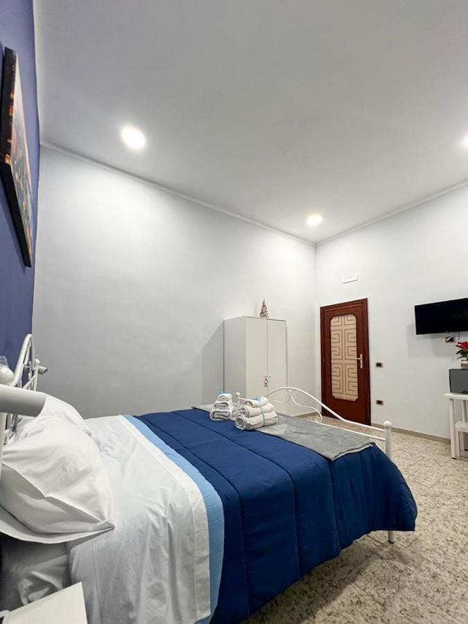 Trecuori Bed & Breakfast Napoli Bagian luar foto